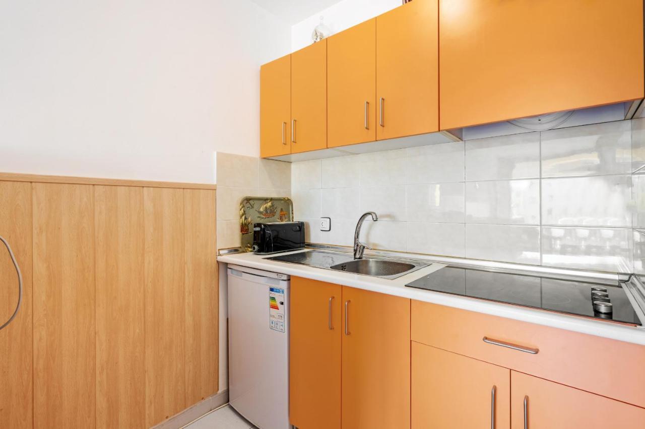 Welcs Apartamento 062 Emp Cerca Del Mar เอมปูเรียบราบา ภายนอก รูปภาพ